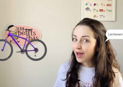 Violette en bicyclette