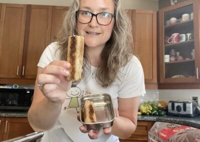 Mme Mélissa makes Grilled Cheese Rollups
